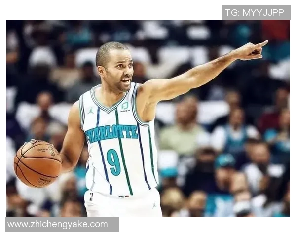 法国足球明星跨界挑战篮球赛场展现全能运动才华