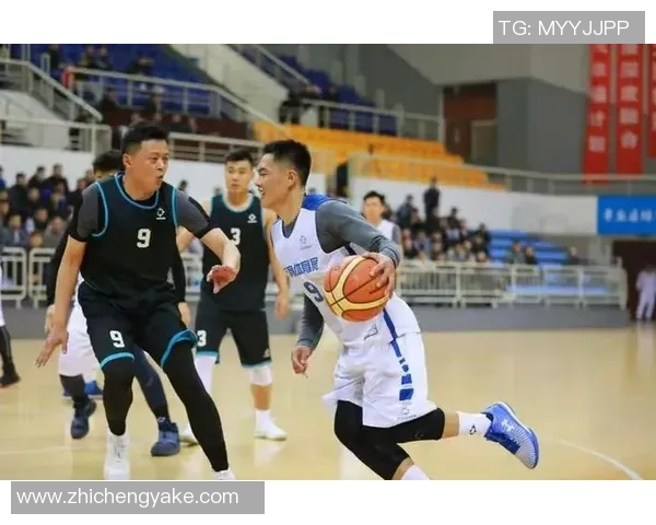 成都篮球队奋勇拼搏全国锦标赛的辉煌历程与未来展望 成都篮球队奋勇拼搏全国锦标赛的辉煌历程与未来展望