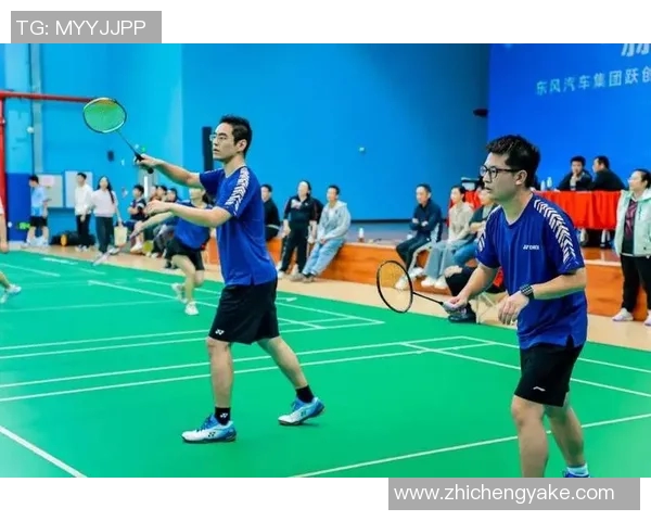 羽毛球热议：上海羽毛球队战术选择引发的激烈讨论与思考